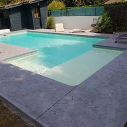 plage de piscine beton empreinte