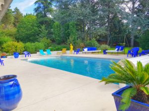 Plage de piscine béton imprimé sans margelles