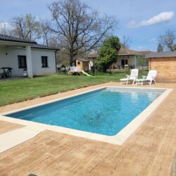 plage de piscine bois