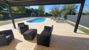 plage de piscine beton imprime